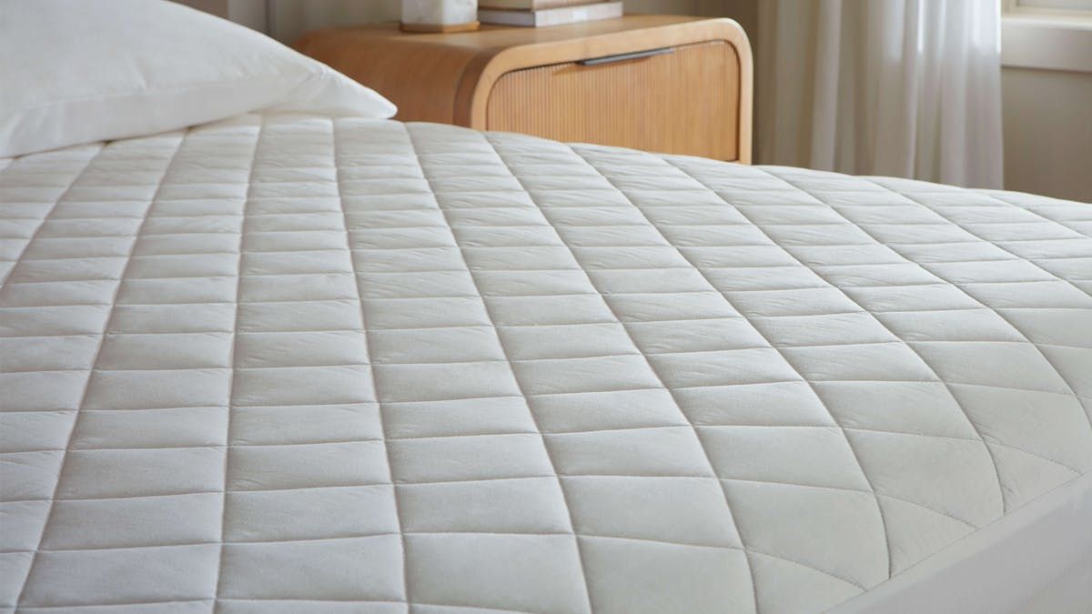 Best Organic Mattress Protectors (2026): 5 Top Picks | Banner Mattress ...